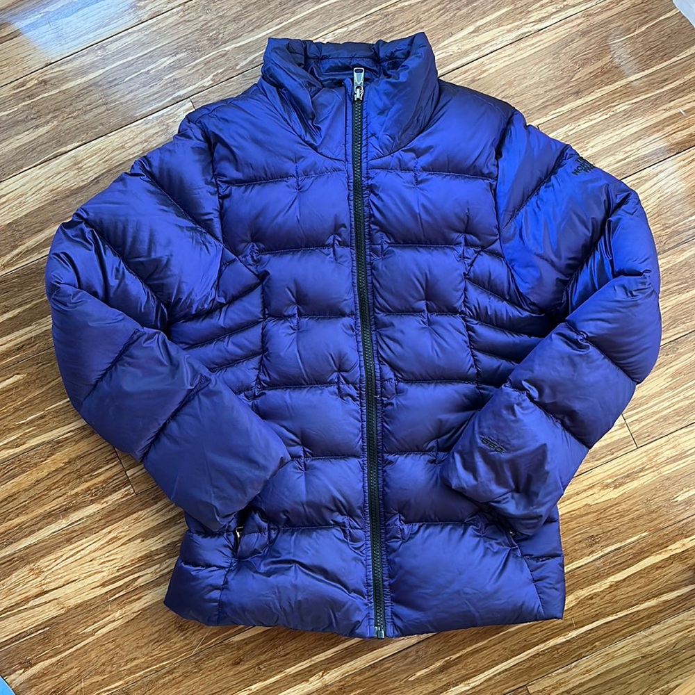 The North Face girls size 14 down puffer, 550-fill power, purple, pre-owned